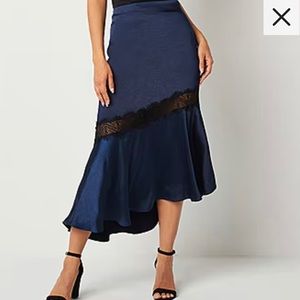 Silky MIDI Skirt